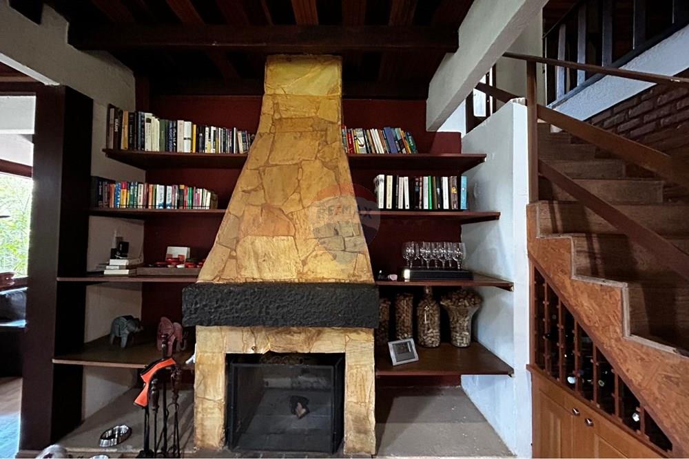 Casa - Venda - Petrópolis , Rio de Janeiro - WhatsApp Image 2026-03-03 at 14.04.45 (4).jpeg - 631611011-11