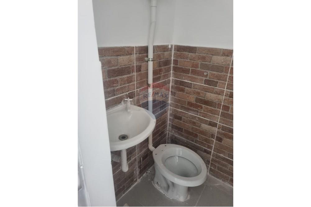 Ponto Comercial/ Loja - Alugar - Cabo Frio , Rio de Janeiro - WhatsApp Image 2025-03-06 at 16.37.59-5.jpeg - 720301195-4