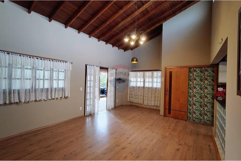 Casa - Alugar - Piedade , São Paulo - Imagem do WhatsApp de 2025-10-01 à(s) 16.03.32_cc3f4bad.jpg - 630601112-152