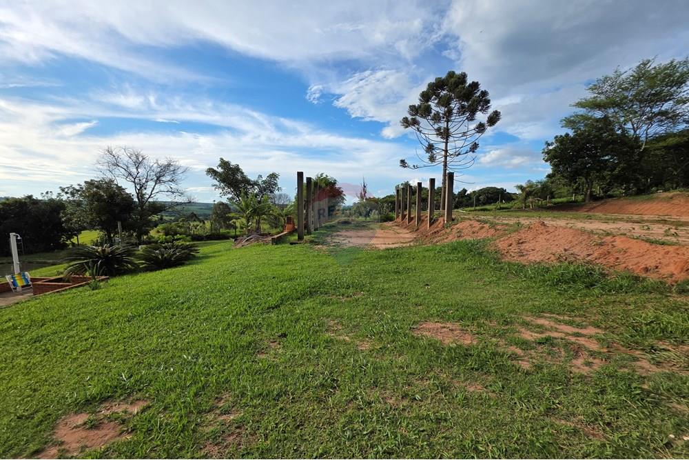 Casa - Venda - Botucatu , São Paulo - 20251215_172503.jpg - Quintal - 630481103-123