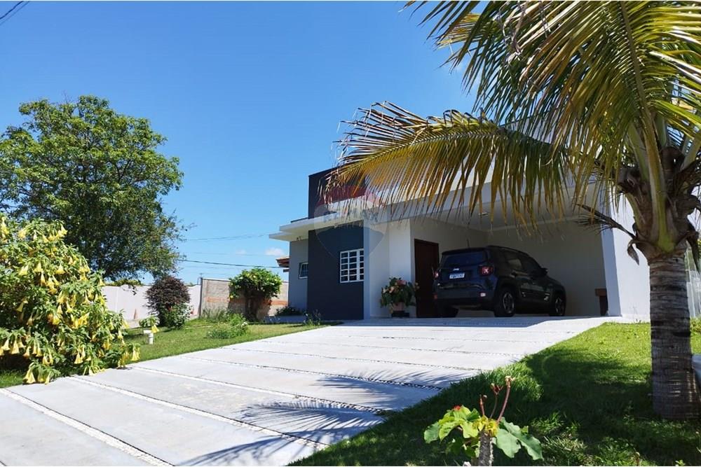 Casa de Condomínio - Alugar - Cabreúva , São Paulo - foto frente da casa.jpg - 630531013-14