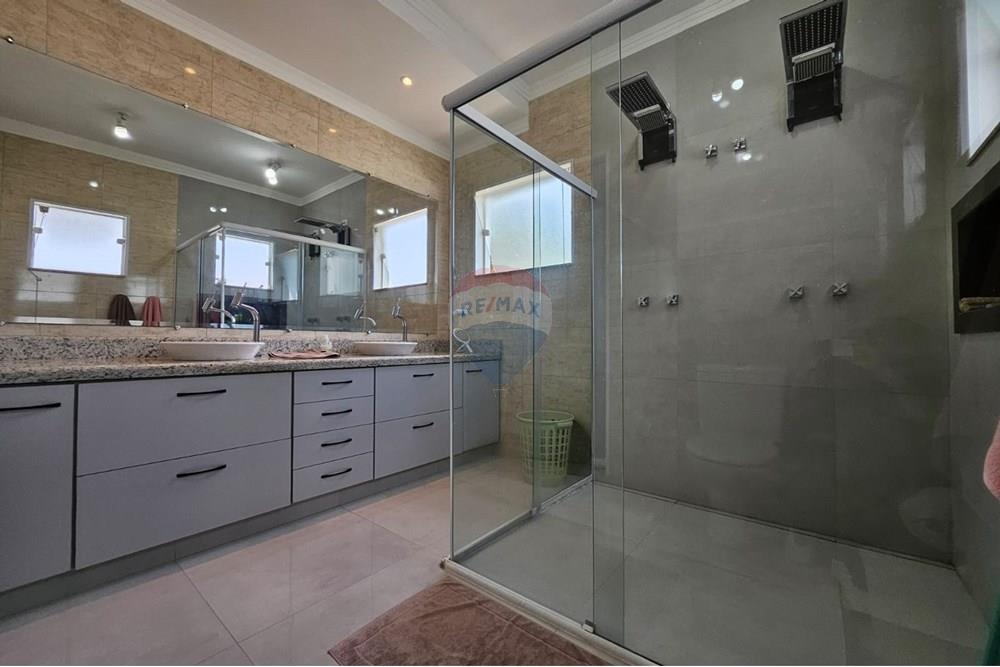 Casa de Condomínio - Venda - Sorocaba , São Paulo - Casa com 3 suítes à venda no Condomínio Golden Park 2 em Sorocaba – REMAX SHMONE (13).jpg - Quarto principal - 631581002-36