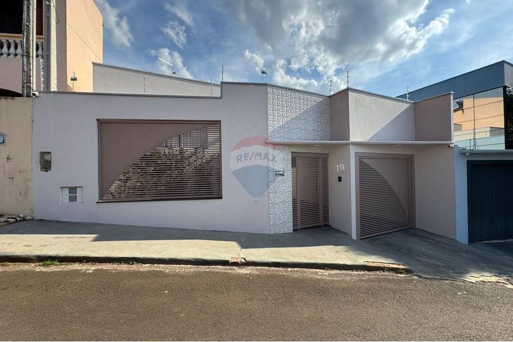 Casa - Venda - Botucatu , São Paulo - 18c62d59-d274-4620-8c52-26ac9cd41b72.jpg - 630481080-18