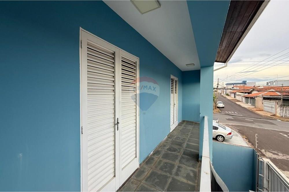 Casa - Venda - Botucatu , São Paulo - 0c255982-45ad-4fea-84da-e4a8438a777a.jpeg - Garagem - 630481126-18