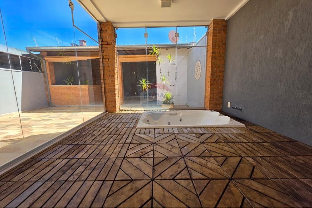 Casa - Alugar - Botucatu , São Paulo - WhatsApp Image 2026-03-24 at 14.58.25 (2).jpeg - 630111111-10