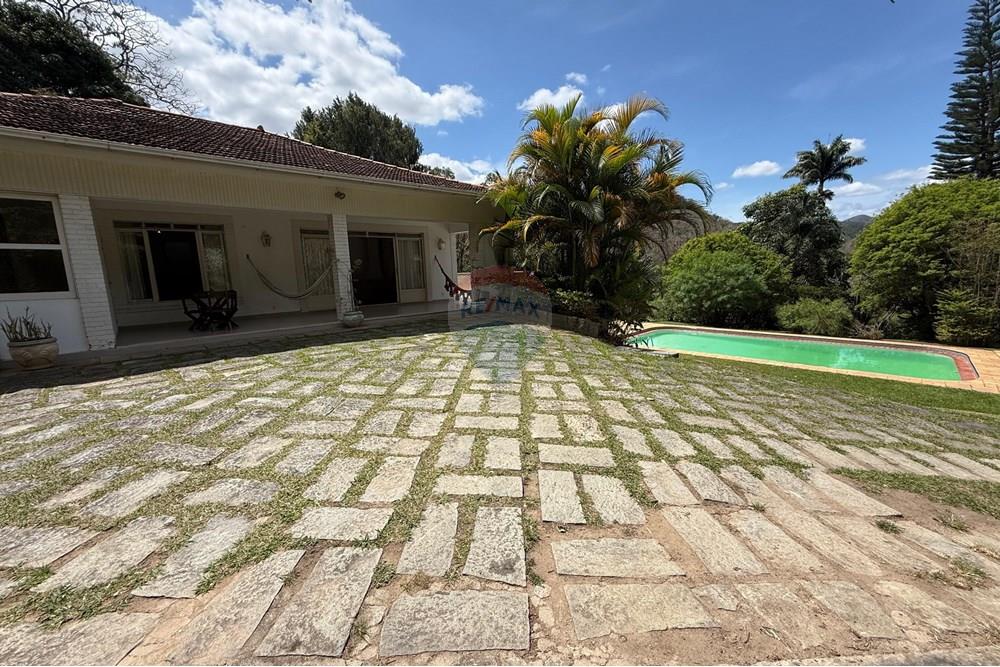 Dzīvojamais - Savrupmāja - Petrópolis , Rio de Žaneiro - BR - Imagem do WhatsApp de 2025-10-12 à(s) 17.49.22_5738ea07 - Copia.jpg - 631611009-22