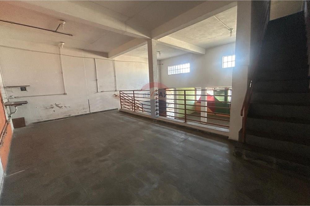 Ponto Comercial - Venda - São Roque , São Paulo - WhatsApp Image 2026-03-20 at 18.09.44 (9).jpeg - 631601019-10