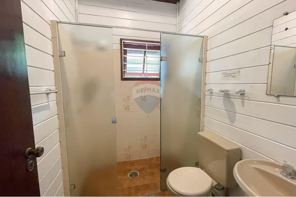 Casa - Venda - São Sebastião , São Paulo - banheiro antigo.jpg - 631461001-7