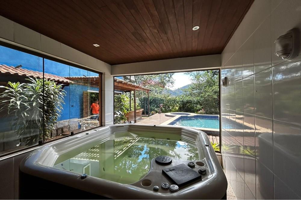 Casa - Venda - Petrópolis , Rio de Janeiro - WhatsApp Image 2026-03-03 at 14.04.47 (3).jpeg - 631611011-11