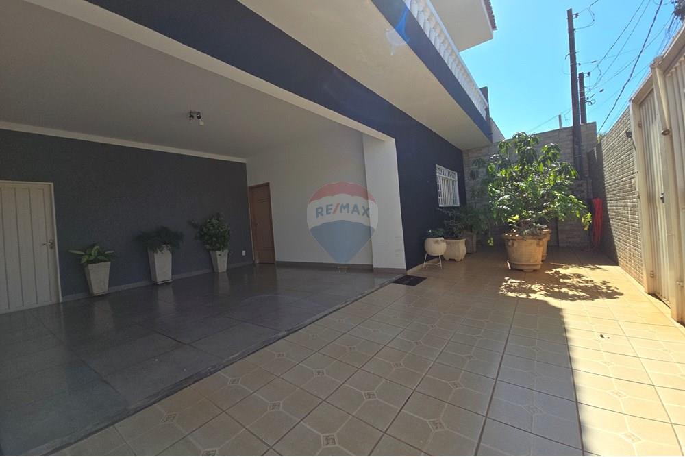 Residential - ਅਲੱਗ ਥਲੱਗ ਬਣਿਆ ਹੋਇਆ ਘਰ - São José do Rio Preto , São Paulo - BR - 20250509_110519.jpg - 631381002-139