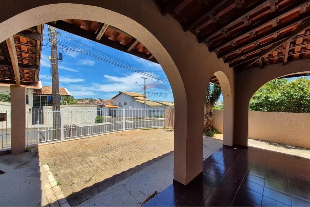 Cj. Comercial/ Sala - Alugar - Botucatu , São Paulo - WhatsApp Image 2025-12-15 at 10.22.14 (1).jpeg - 630111100-49