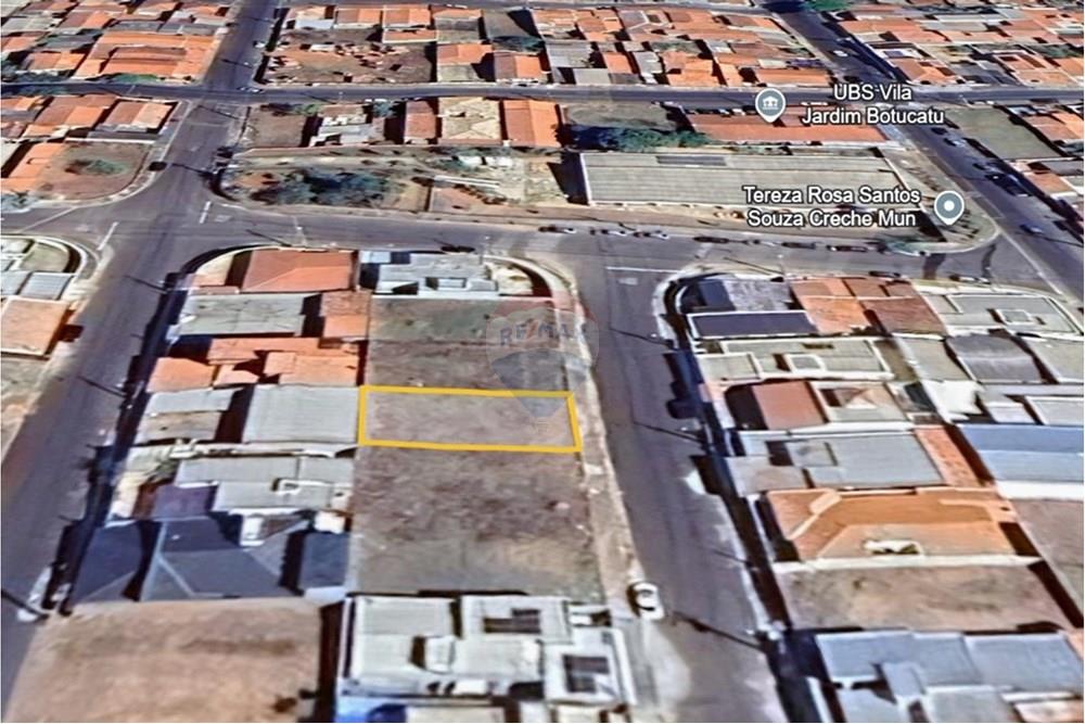 Terreno - Venda - Botucatu , São Paulo - Captura de tela 2025-12-04 153427.jpg - Quintal - 630481103-138