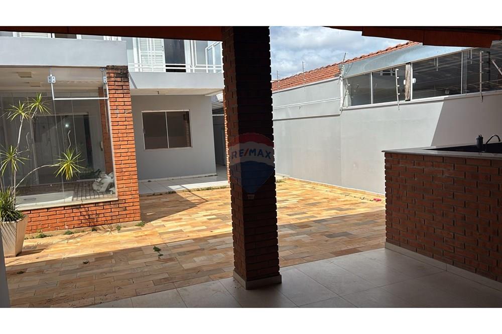 Casa - Alugar - Botucatu , São Paulo - WhatsApp Image 2026-04-01 at 11.56.02.jpeg - 630111111-10