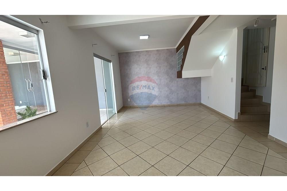 Casa - Alugar - Botucatu , São Paulo - WhatsApp Image 2026-04-01 at 11.37.15.jpeg - 630111111-10