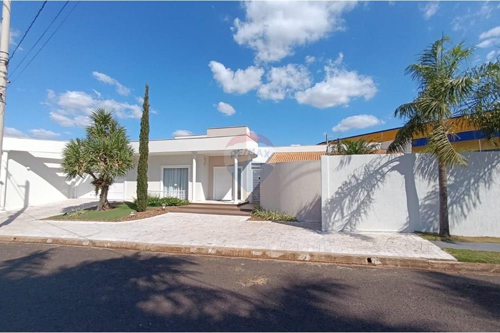 Casa de Condomínio - Venda - Andradina , São Paulo - WhatsApp Image 2025-09-05 at 16.24.00 (3).jpeg - 631201035-71