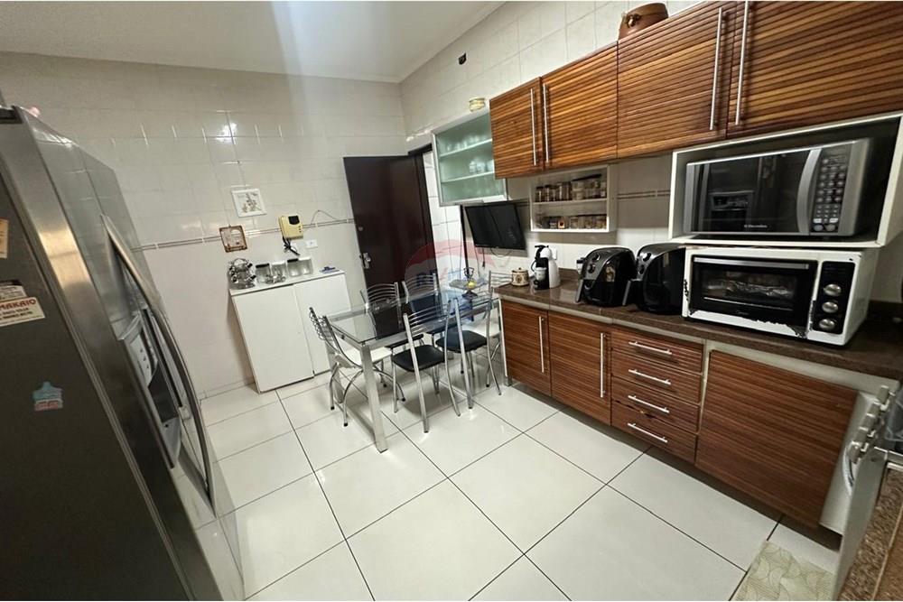 Sobrado - Venda - Guarulhos , São Paulo - WhatsApp Image 2025-04-12 at 11.09.44 (5).jpeg - 630251100-4