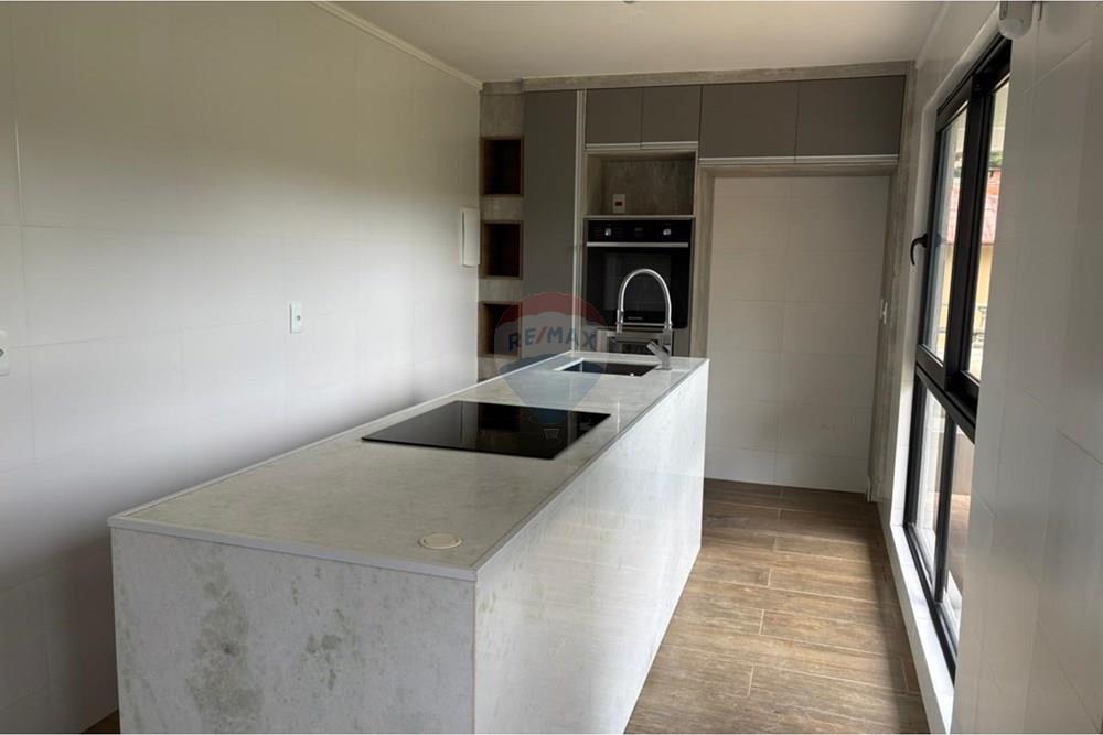 Casa - Venda - Teresópolis , Rio de Janeiro - WhatsApp Image 2026-01-09 at 08.14.30 (1).jpeg - Cozinha - 630191084-38