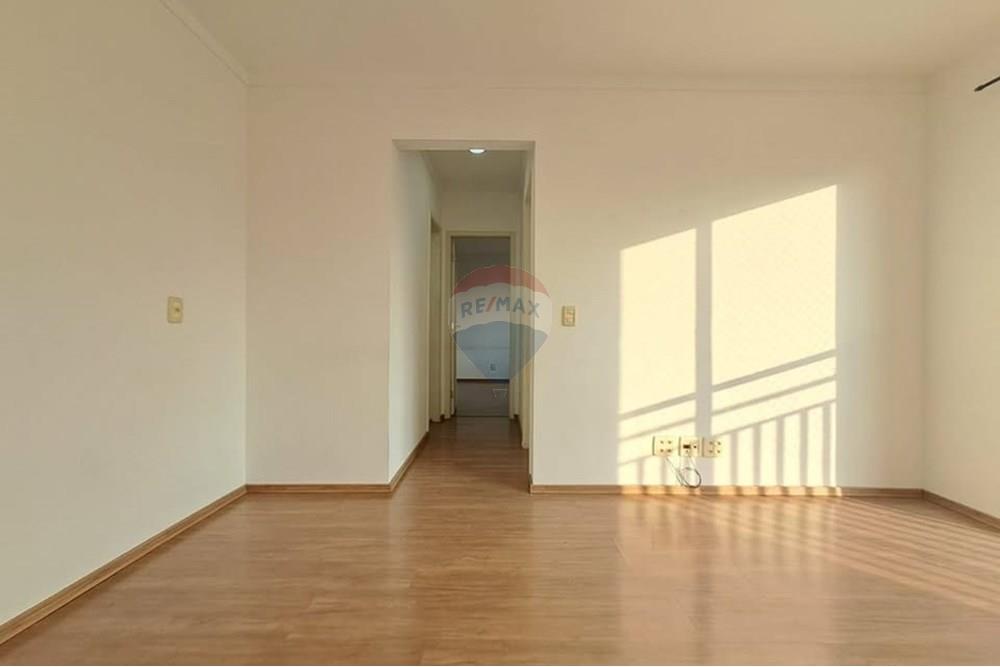 Apartamento à venda com 2 quartos, 63m² - Foto 13