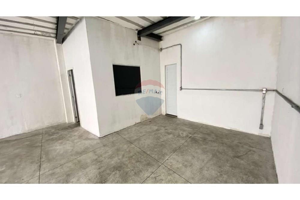 Ponto Comercial/ Loja - Alugar - São João de Meriti , Rio de Janeiro - ChatGPT Image 1 de dez. de 2025, 12_52_12_page-0001_page-0012.jpg - Sala - 630291070-23