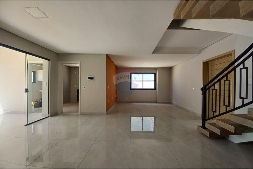 Casa de Condomínio - Alugar - Botucatu , São Paulo - WhatsApp Image 2026-02-18 at 08.26.50.jpeg - 630111007-1471