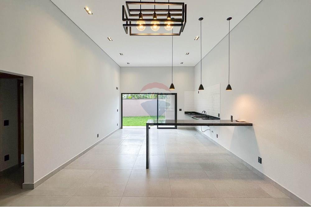 Casa de Condomínio - Venda - Araçoiaba da Serra , São Paulo - SALA E CORREDOR.jpg - 630601044-120