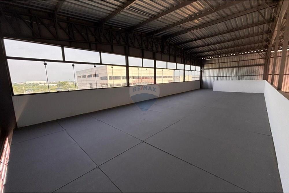 Galpão - Venda - Sorocaba , São Paulo - WhatsApp Image 2026-03-18 at 10.49.12.jpeg - Sala de trabalho - 631641030-6