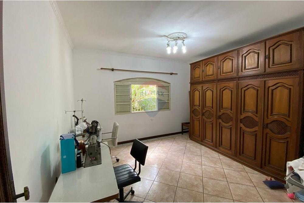 Casa Comercial - Alugar - Sorocaba , São Paulo - WhatsApp Image 2025-11-13 at 10.57.51.jpeg - 630601274-159