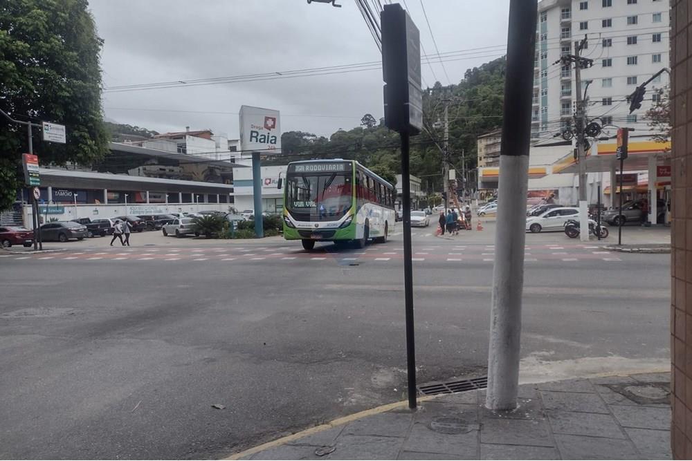 Loja - Alugar - Teresópolis , Rio de Janeiro - farmacia raia.jpeg - 630191049-11