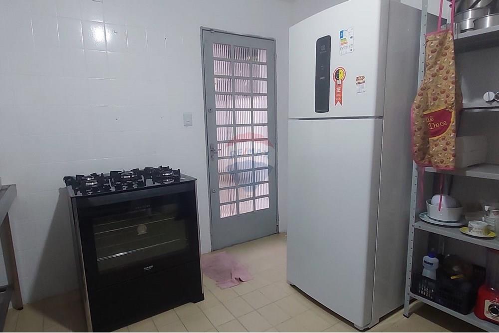 Casa Comercial - Alugar - São José dos Campos , São Paulo - WhatsApp Image 2025-10-08 at 11.25.48 (1).jpeg - 631471032-32