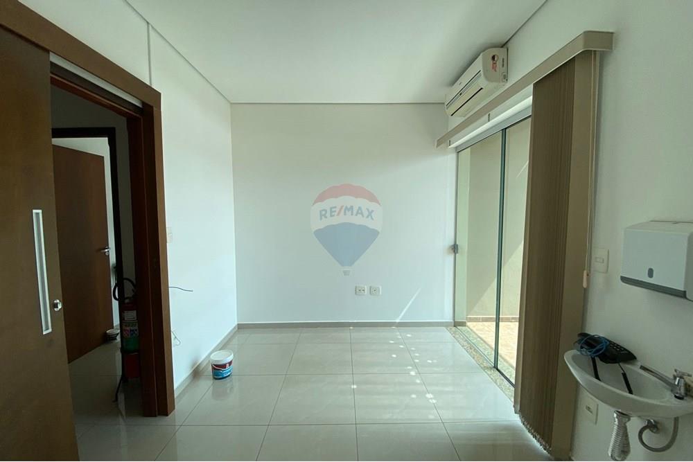 Cj. Comercial/ Sala - Alugar - Botucatu , São Paulo - WhatsApp Image 2025-11-04 at 09.52.31 (1).jpeg - 630481082-285