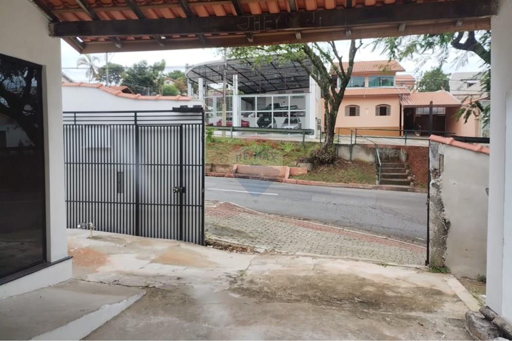 Casa Comercial - Alugar - São José dos Campos , São Paulo - WhatsApp Image 2026-02-05 at 11.39.57 AM (1).jpeg - 631471043-1