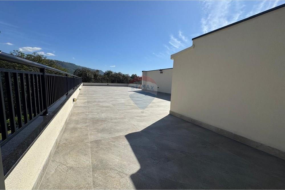 Casa de Campo - Venda - Bofete , São Paulo - WhatsApp Image 2025-12-18 at 14.02.37.jpeg - 630481027-144