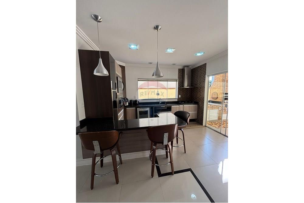 Sobrado - Alugar - Mogi das Cruzes , São Paulo - Imagem do WhatsApp de 2025-11-19 à(s) 21.54.27_2824fca3.jpg - 631531026-8