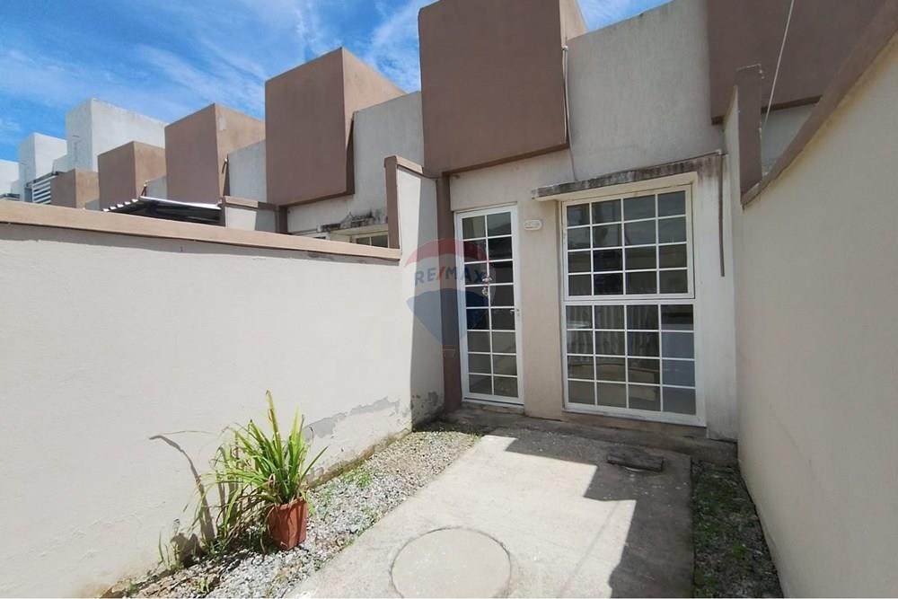 Casa - Alugar - Nova Iguaçu , Rio de Janeiro - WhatsApp Image 2026-03-10 at 22.12.04.jpeg - 630291063-42