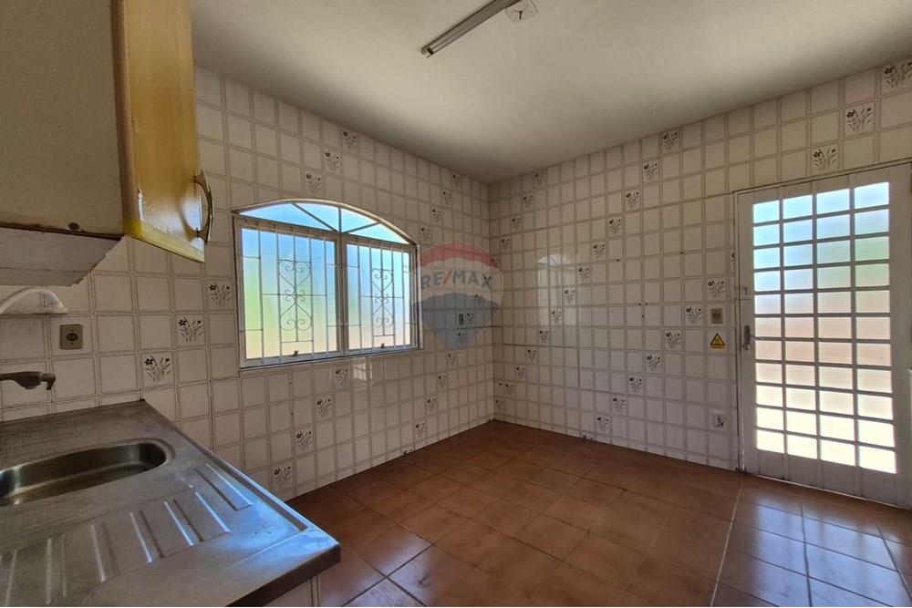 Cj. Comercial/ Sala - Alugar - Botucatu , São Paulo - WhatsApp Image 2025-12-15 at 10.21.53 (1).jpeg - 630111100-49