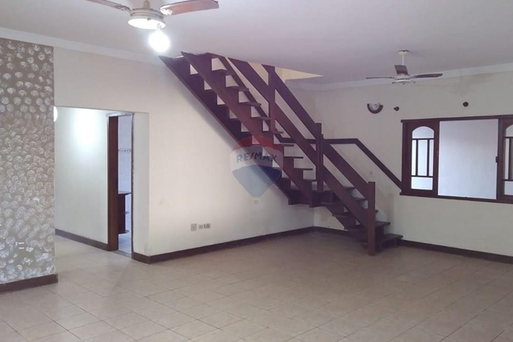 Casa - Venda - Cabo Frio , Rio de Janeiro - Imagem do WhatsApp de 2025-09-04 à(s) 11.40.52_e0436329.jpg - 631591004-36