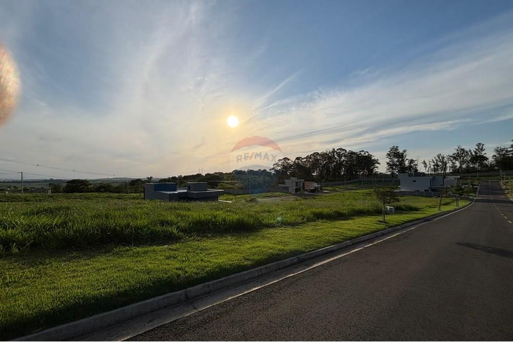 Terreno - Venda - Jaguariúna , São Paulo - WhatsApp Image 2025-11-15 at 13.53.42.jpeg - 631341036-1