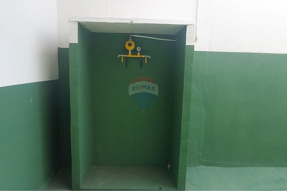 Casa Comercial - Alugar - São José dos Campos , São Paulo - WhatsApp Image 2026-03-18 at 15.53.24 (3).jpeg - 631471032-60