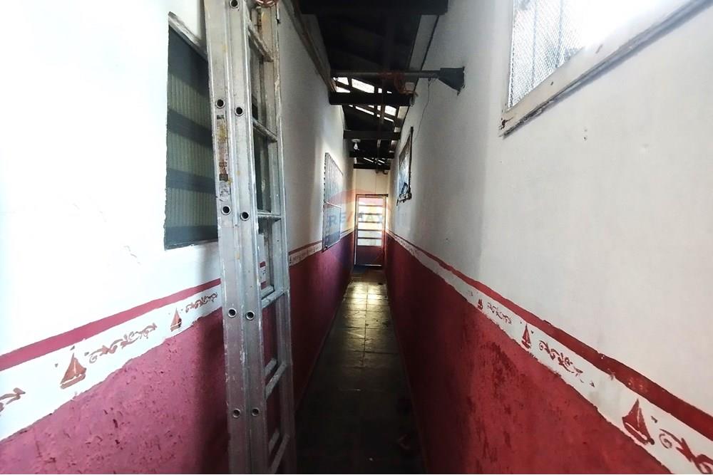 Casa - Alugar - Caraguatatuba , São Paulo - Corredor lado Esquerdo.jpg - 631571002-40