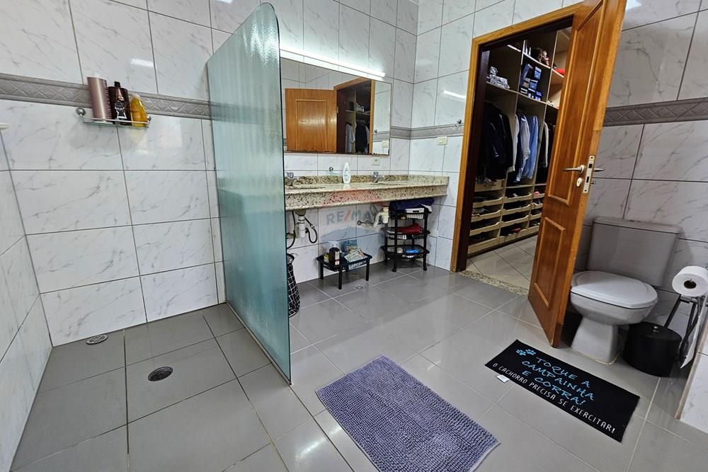 Casa de Condomínio - Venda - Mairiporã , São Paulo - closet banheiro.jpeg - 631361080-2