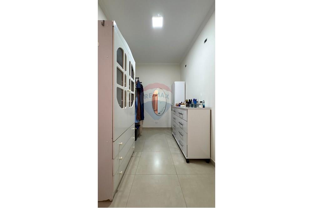 Casa - Venda - Botucatu , São Paulo - 16-DJI_20250905_143636_113.jpg - Quarto de família - 630481103-123