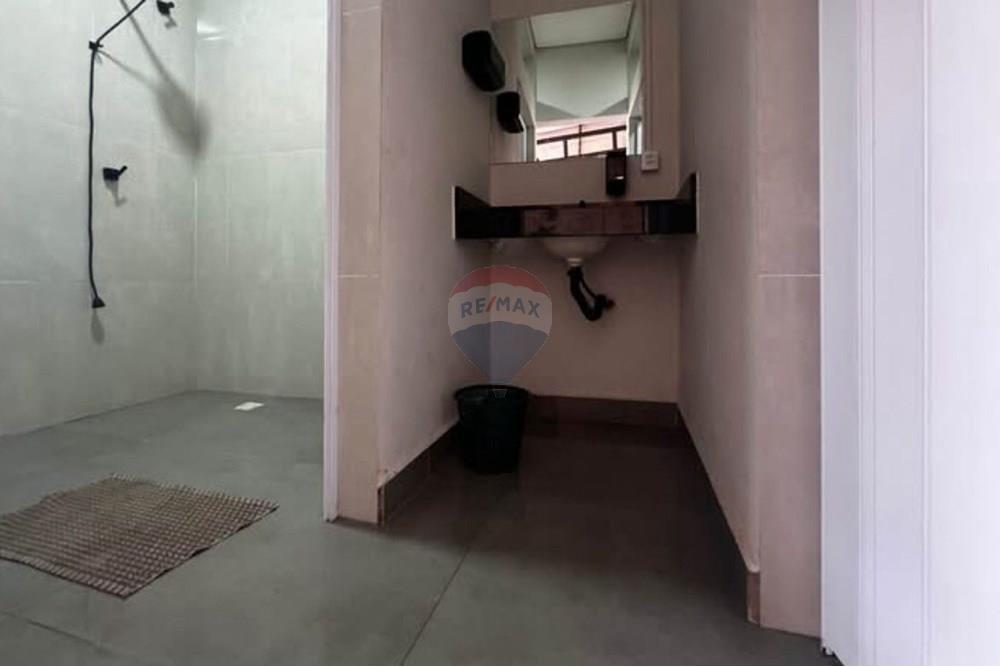 Casa - Venda - Botucatu , São Paulo - WhatsApp Image 2025-12-11 at 16.31.06 (1).jpeg - 630111096-17