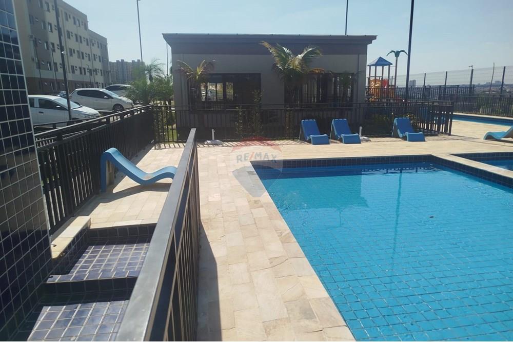 Apartamento à venda com 2 quartos, 45m² - Foto 14