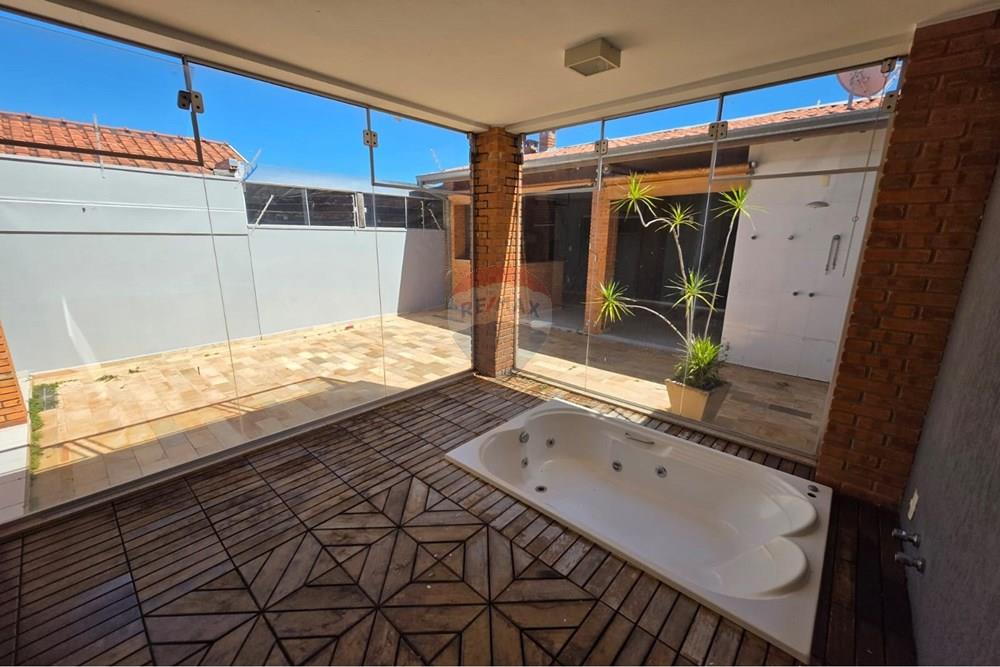 Casa - Alugar - Botucatu , São Paulo - WhatsApp Image 2026-03-24 at 14.58.25 (1).jpeg - 630111111-10