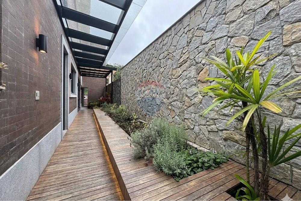 Casa - Venda - Nova Friburgo , Rio de Janeiro - lateral.jpg - 630551023-490