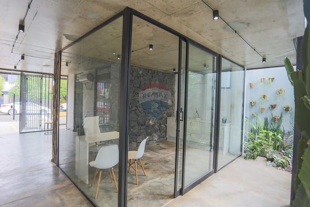 Casa Comercial - Venda - Sorocaba , São Paulo - IMG_5743.jpg - 630601173-44