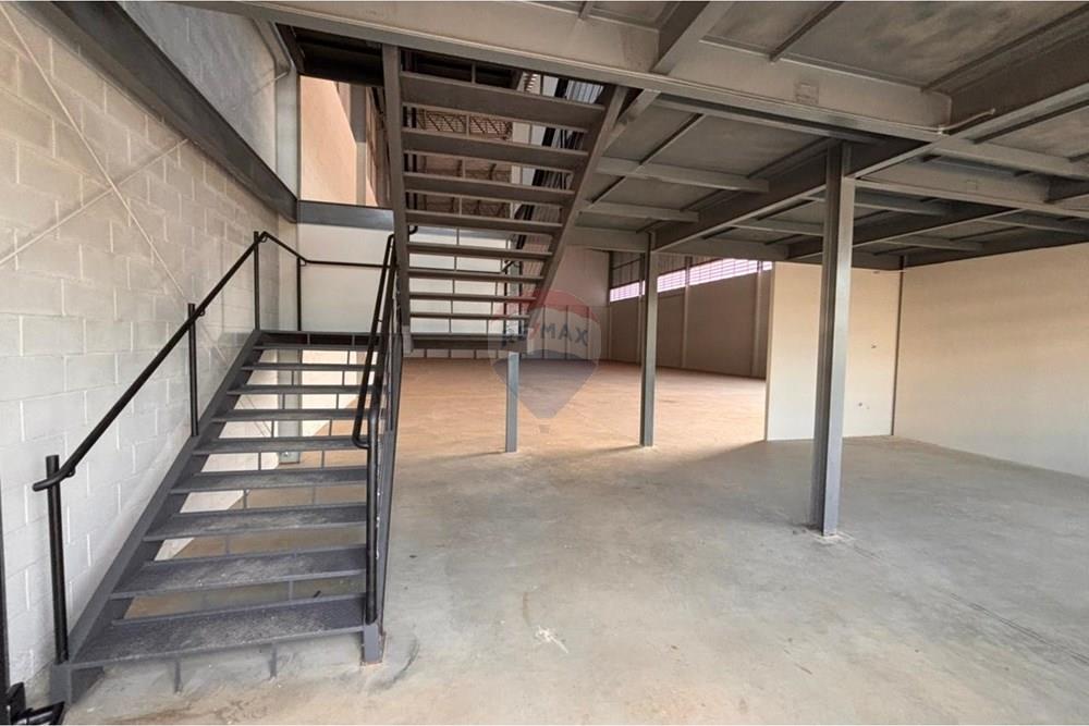 Galpão - Venda - Sorocaba , São Paulo - WhatsApp Image 2026-03-18 at 10.51.16 (1).jpeg - Sala - 631641030-6