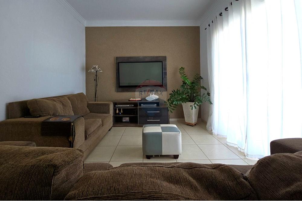 Residential - ਅਲੱਗ ਥਲੱਗ ਬਣਿਆ ਹੋਇਆ ਘਰ - São José do Rio Preto , São Paulo - BR - 20250509_105632.jpg - 631381002-139