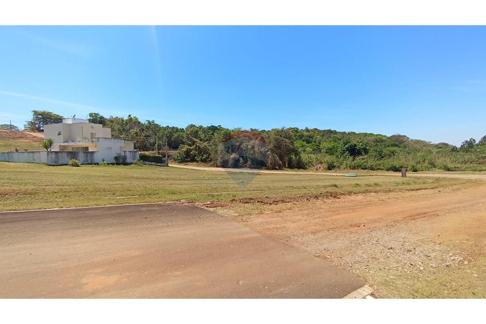 Terreno - Venda - Pardinho , São Paulo - 1-IMG_20250927_115944.jpg - Fachada - 630481103-128