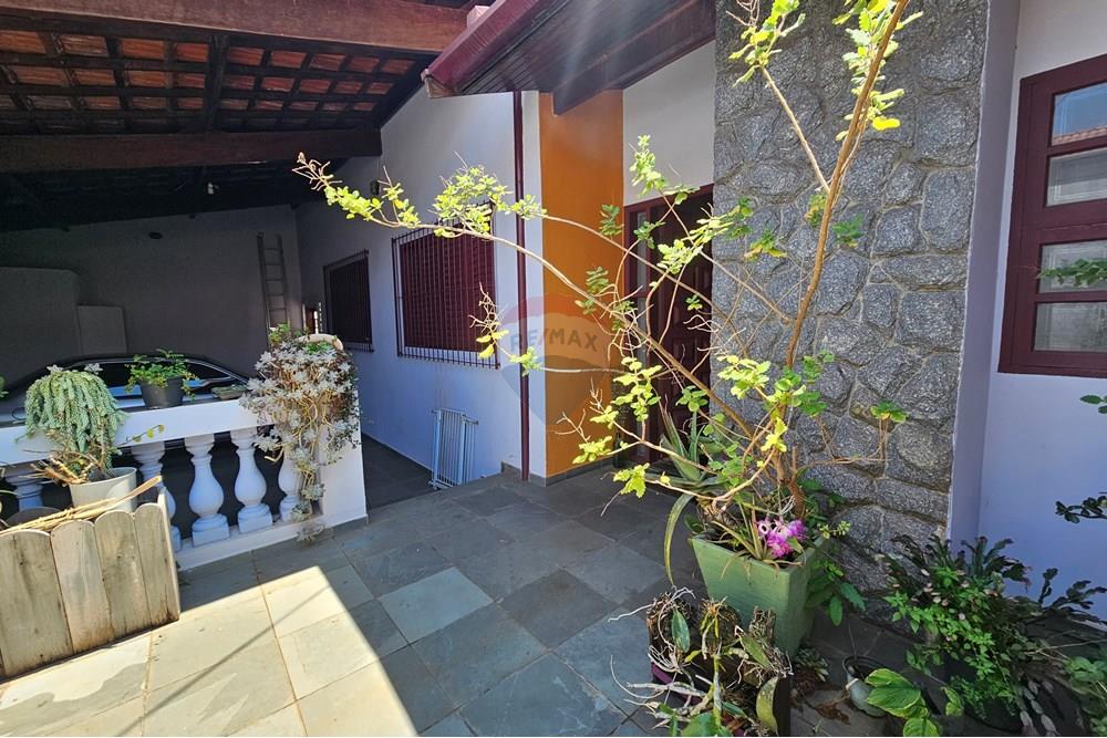 Casa - Venda - Botucatu , São Paulo - 20251011_114648.jpg - Jardim Externo - 630481131-31